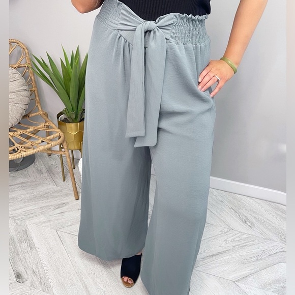 Women's Dusty Sage Green Wide-Leg Pants - Picture 1 of 5